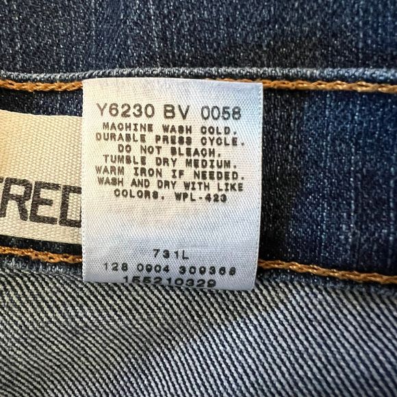 LEVIS 512 Classic Slim Tapered Vintage Relaxed Jeans Women’s Size 6 - Picture 9 of 11